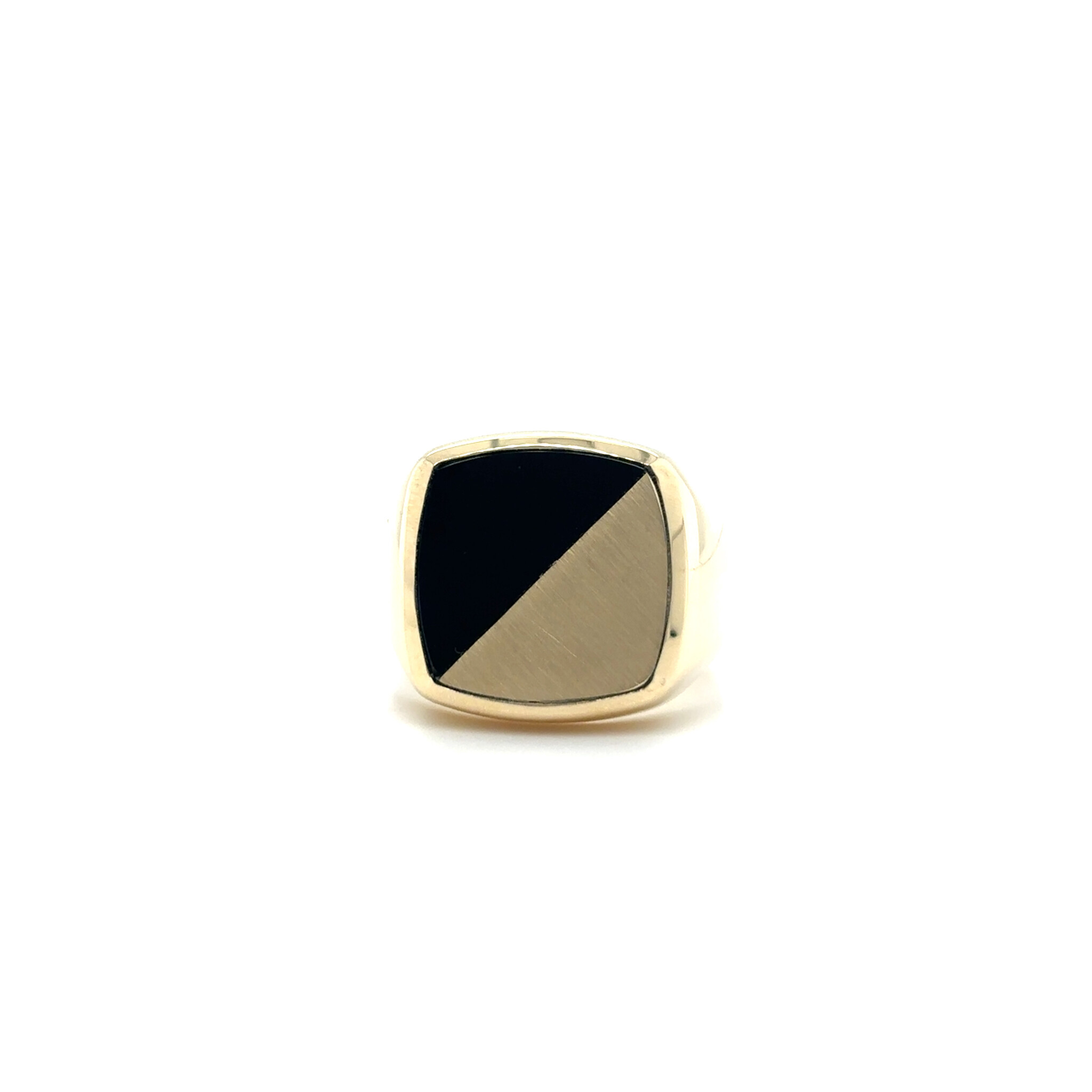 Ring met vierkant en half zwart motief-1
