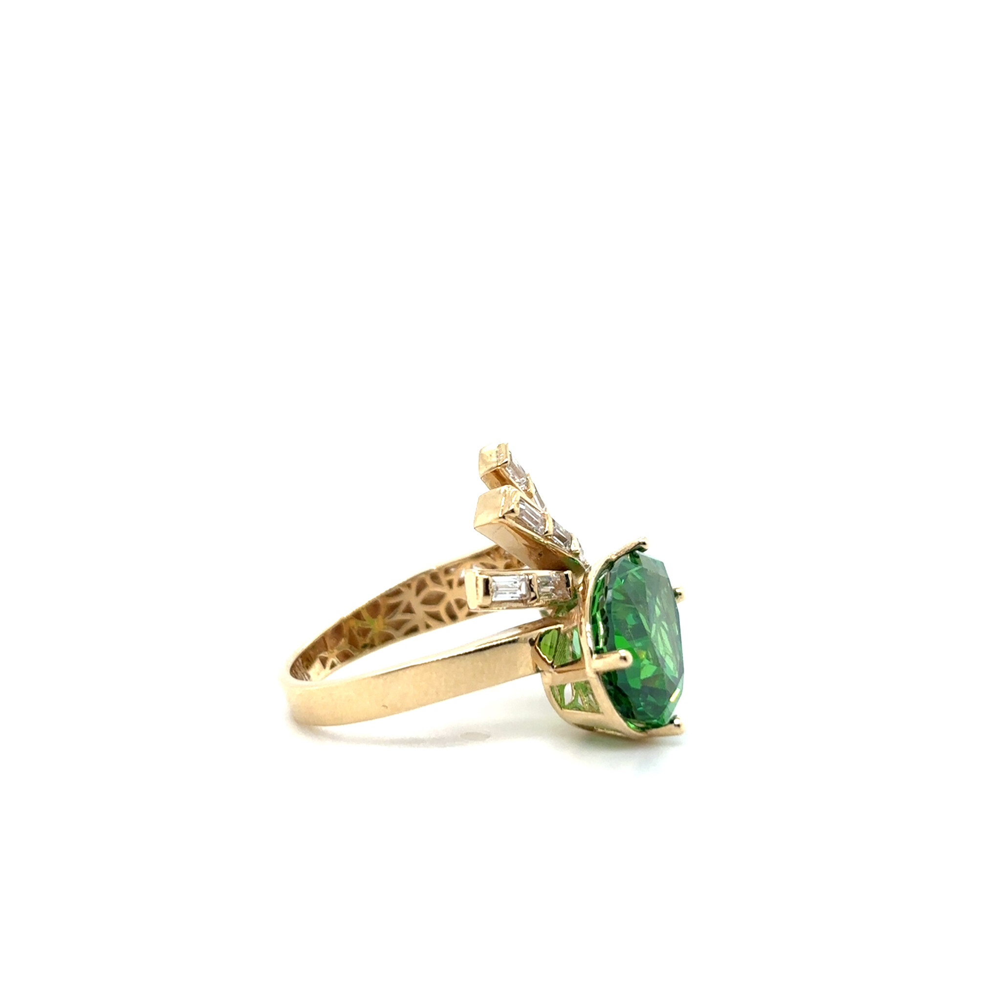 Ring abstract met grote groene stenen en baguette zirkonia-2