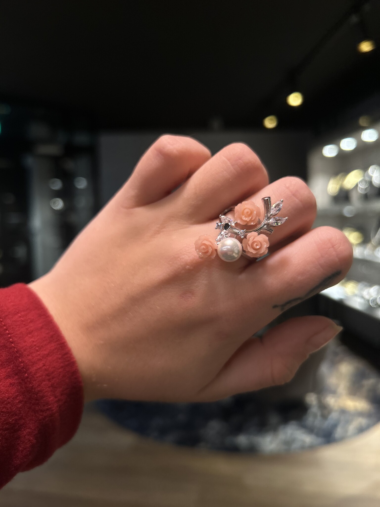 Ring met parel en roze rozen-2