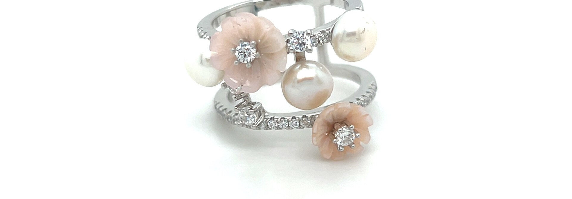 Ring dubbele scheen bloemmotief met stenen en parels