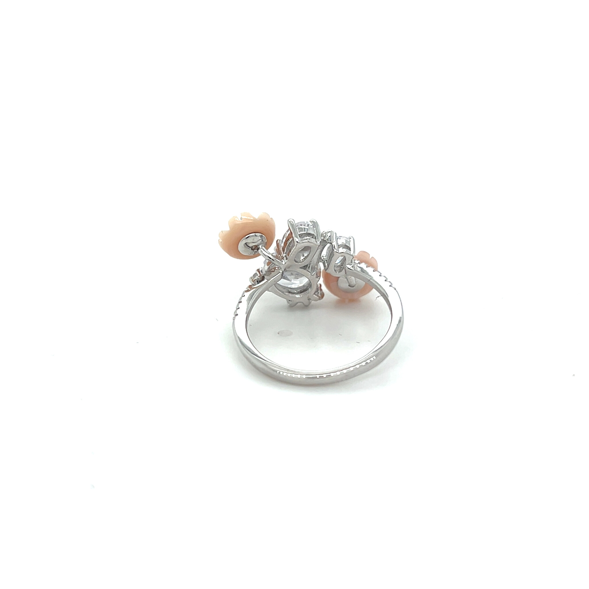 Ring met grote zirkonia en bloemen in roze-4