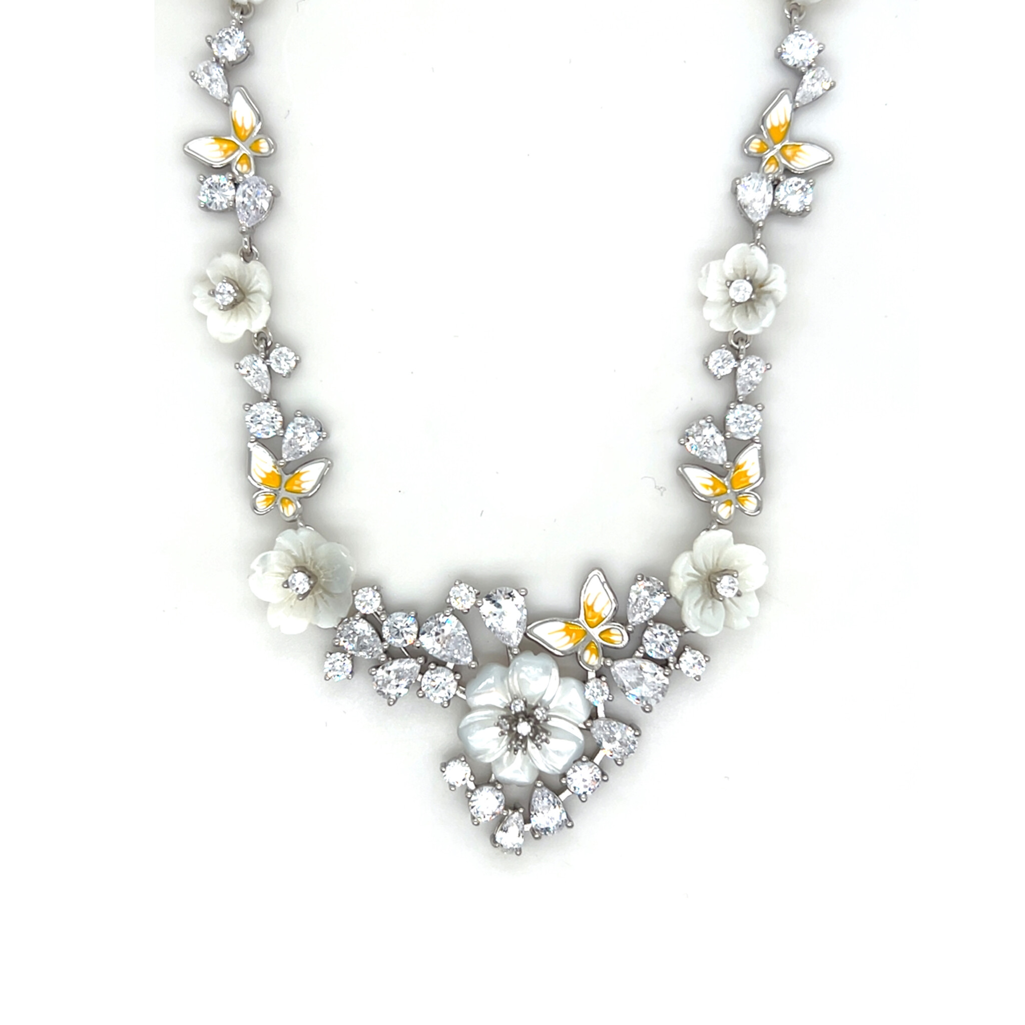 Ketting met bloemenkrans met vlinders en zirkonia's-1