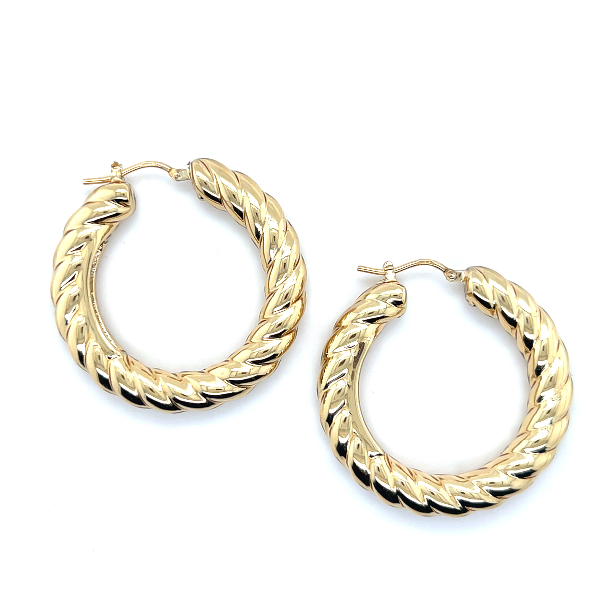 Oorbellen met gedraaid motief-1