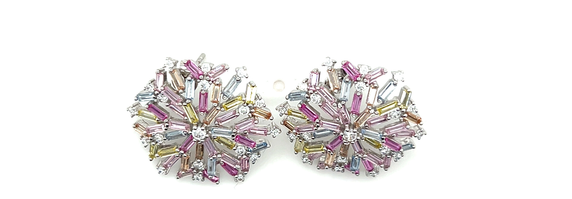 Oorbellen sneeuwvlok vorm met pastel kleur zirkonia's