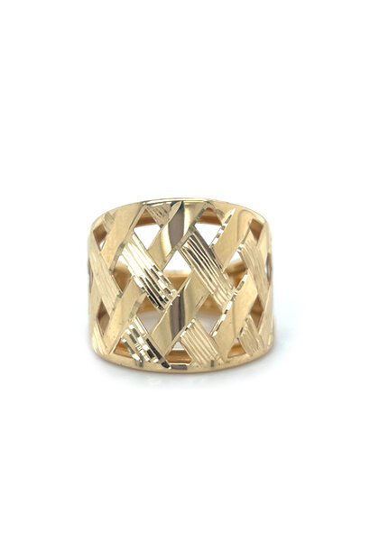 "Diamondshape" ring