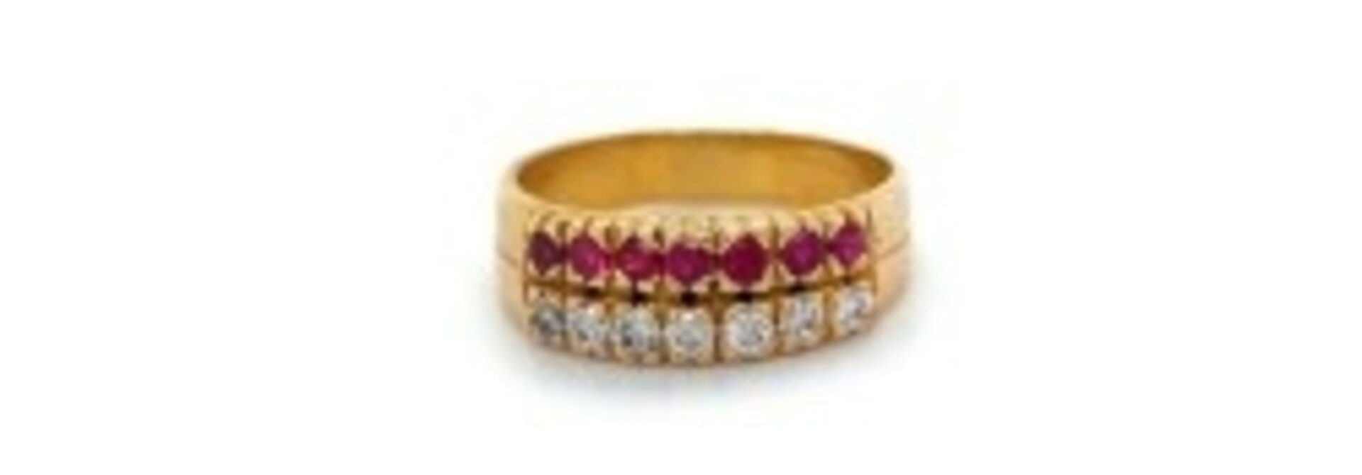 Dubbele ring met zirkonia's en rode stenen