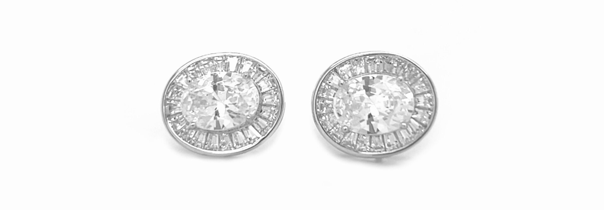 Oorbellen gold plated of zilver met ovale zirkonia