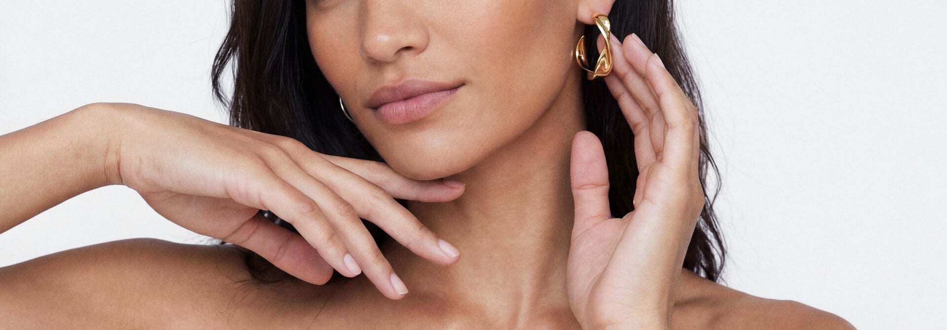 Ontdek de elegante oorbellen van Sif Jakobs Jewellery.