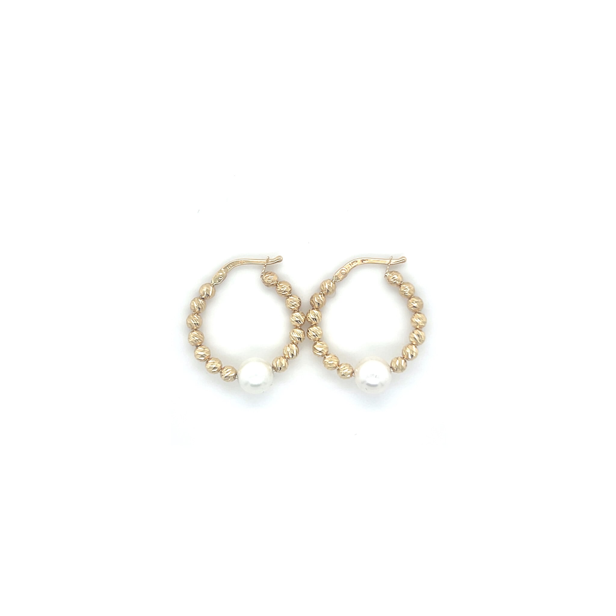 Oorbellen balletjes diamond cut met synthetische parel-1