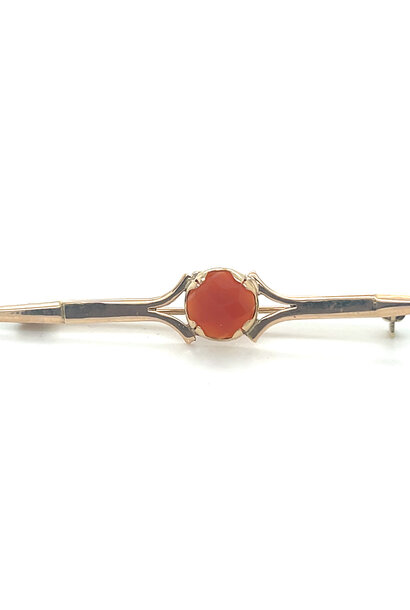 "Sophisticated" broche
