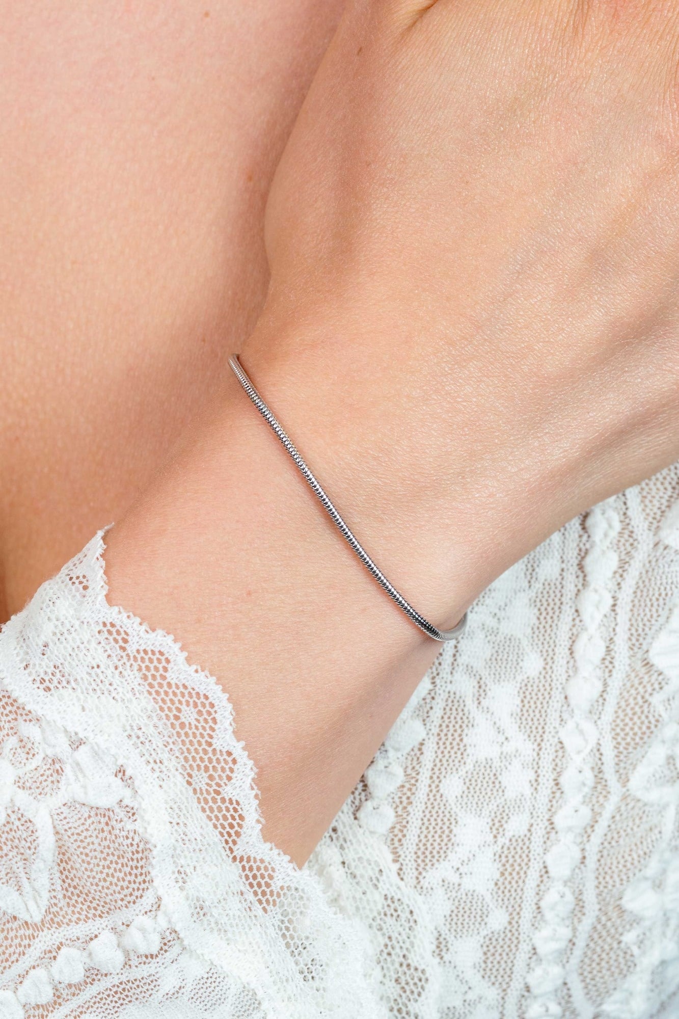 ZINZI zilveren slangen armband rond 1.7mm-2