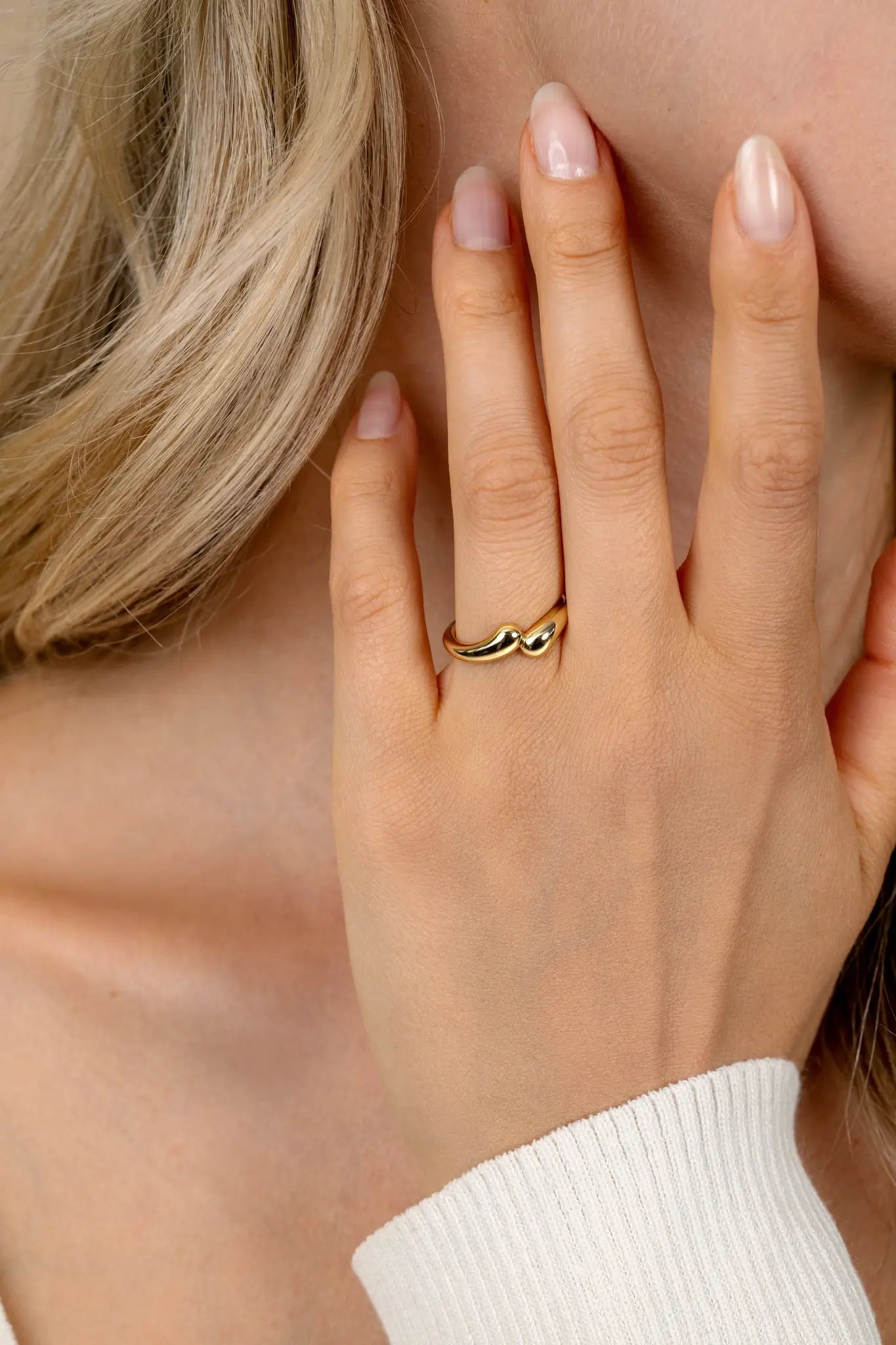 ZINZI zilveren ring geel vergulde slagmodel glad maat 56-2