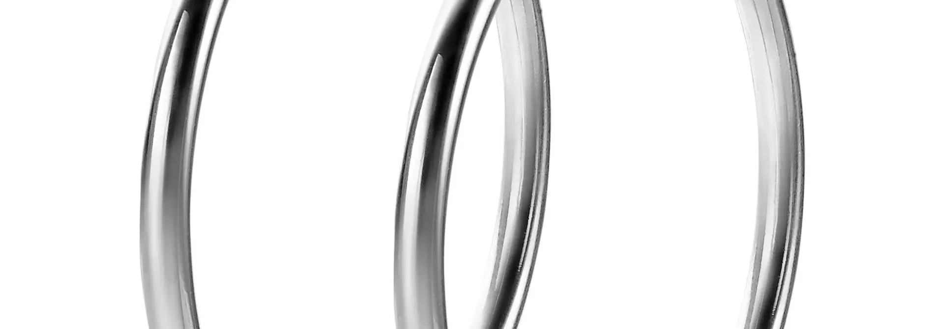 ZINZI zilveren oorringen glad 46x3mm