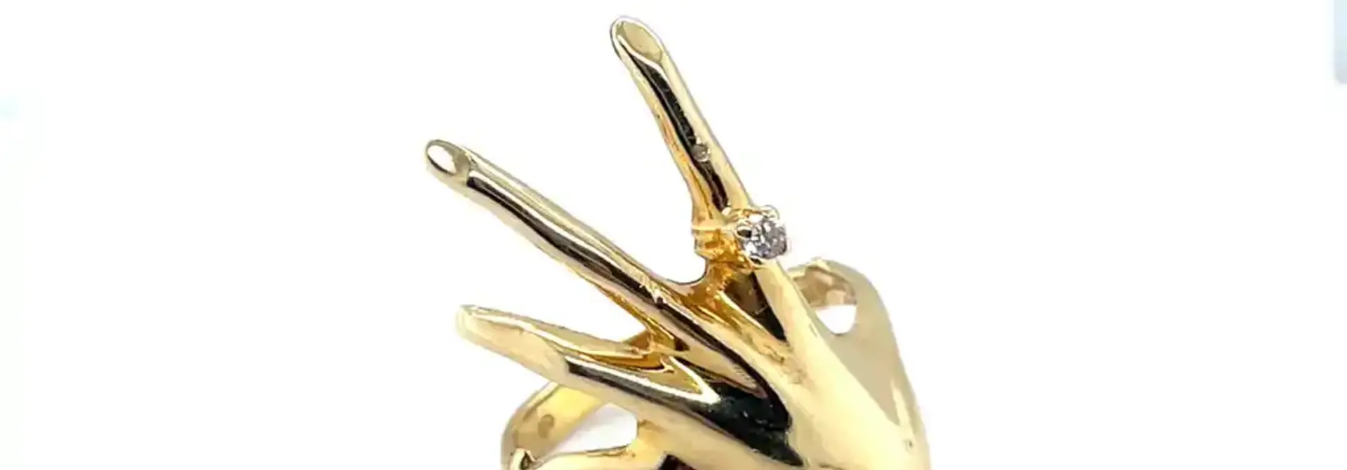 Ring handshape met zirkonia steen
