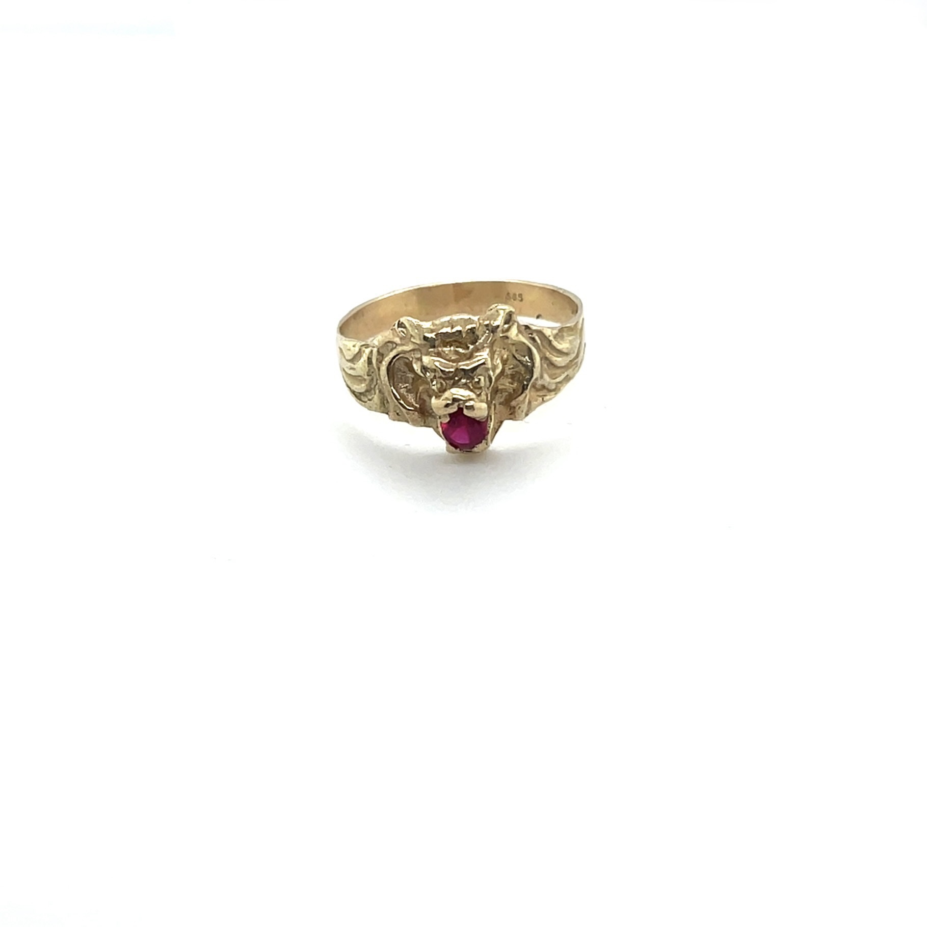 Ring leeuwenhoofd met rode steen-1