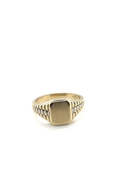 "Benjamin" ring