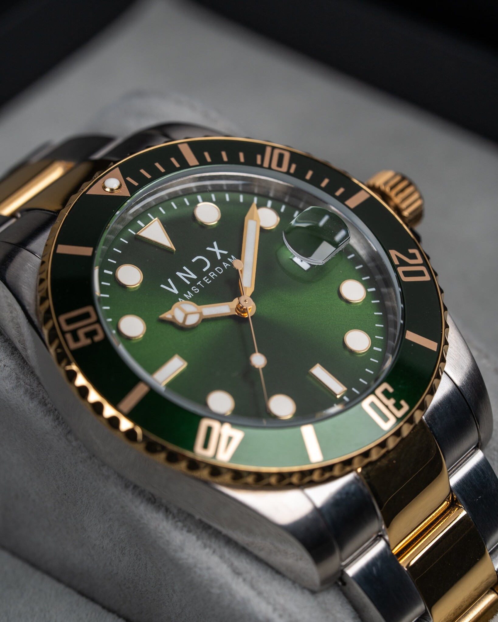 AMS. LXRY. Staal Goud Zilver Groen-7