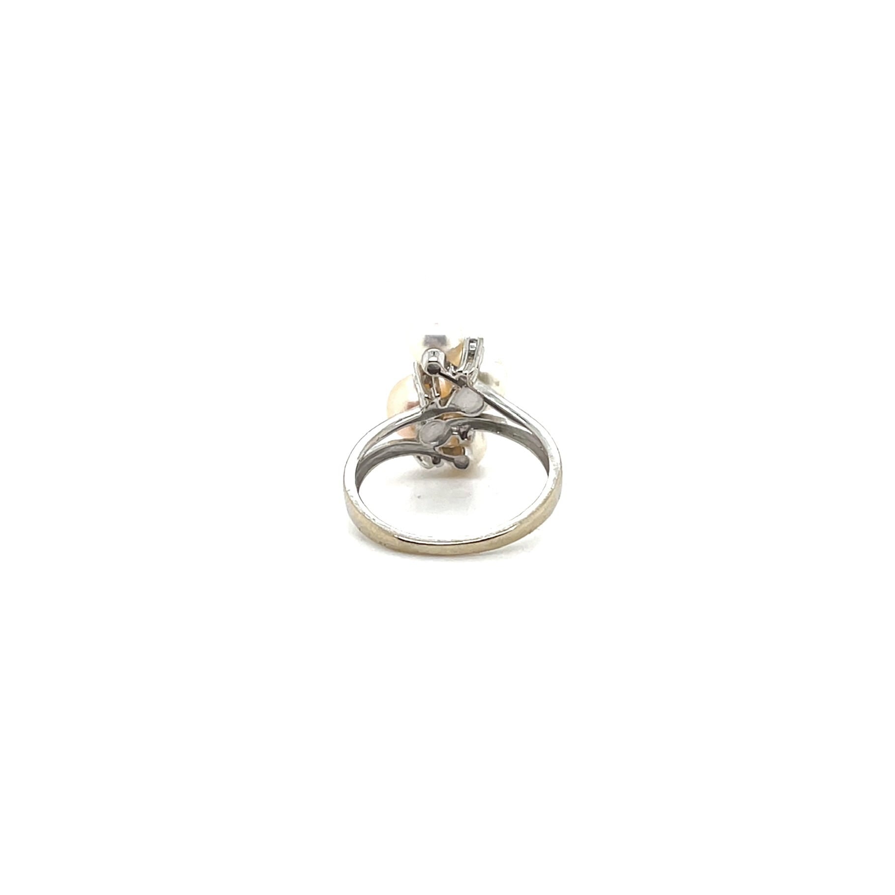 Ring witgoud met zoetwater parel en diamant 4x 0.04ct-2