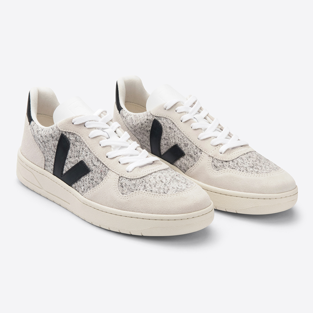 very converse