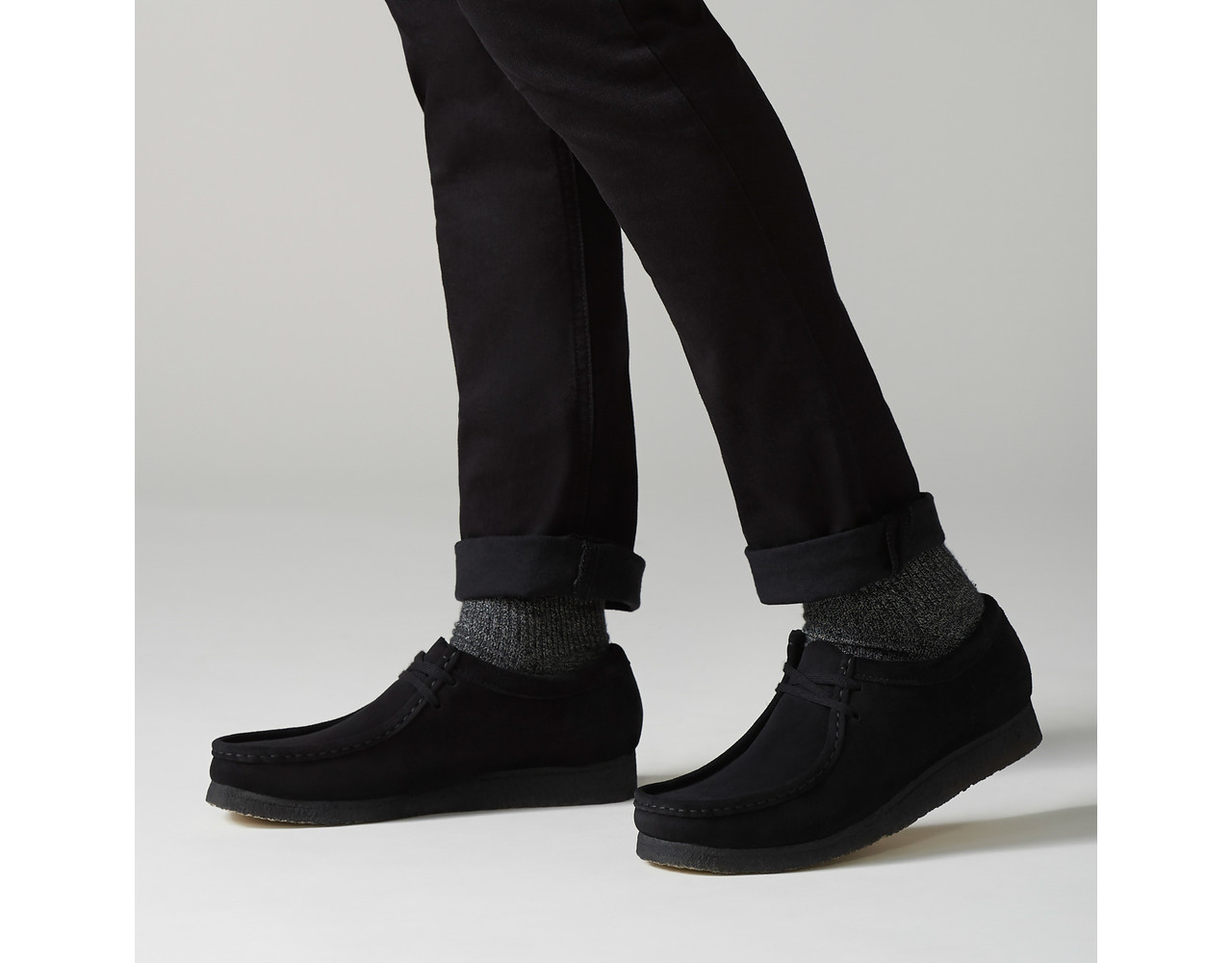 Clarks Originals Wallabee Black Suede - Behind the Pines