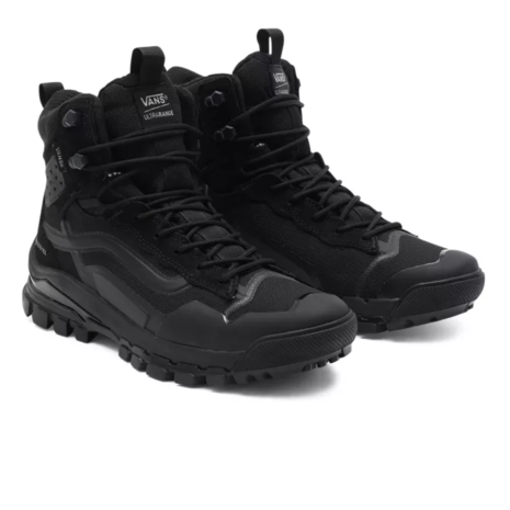 vans ultrarange exo boot