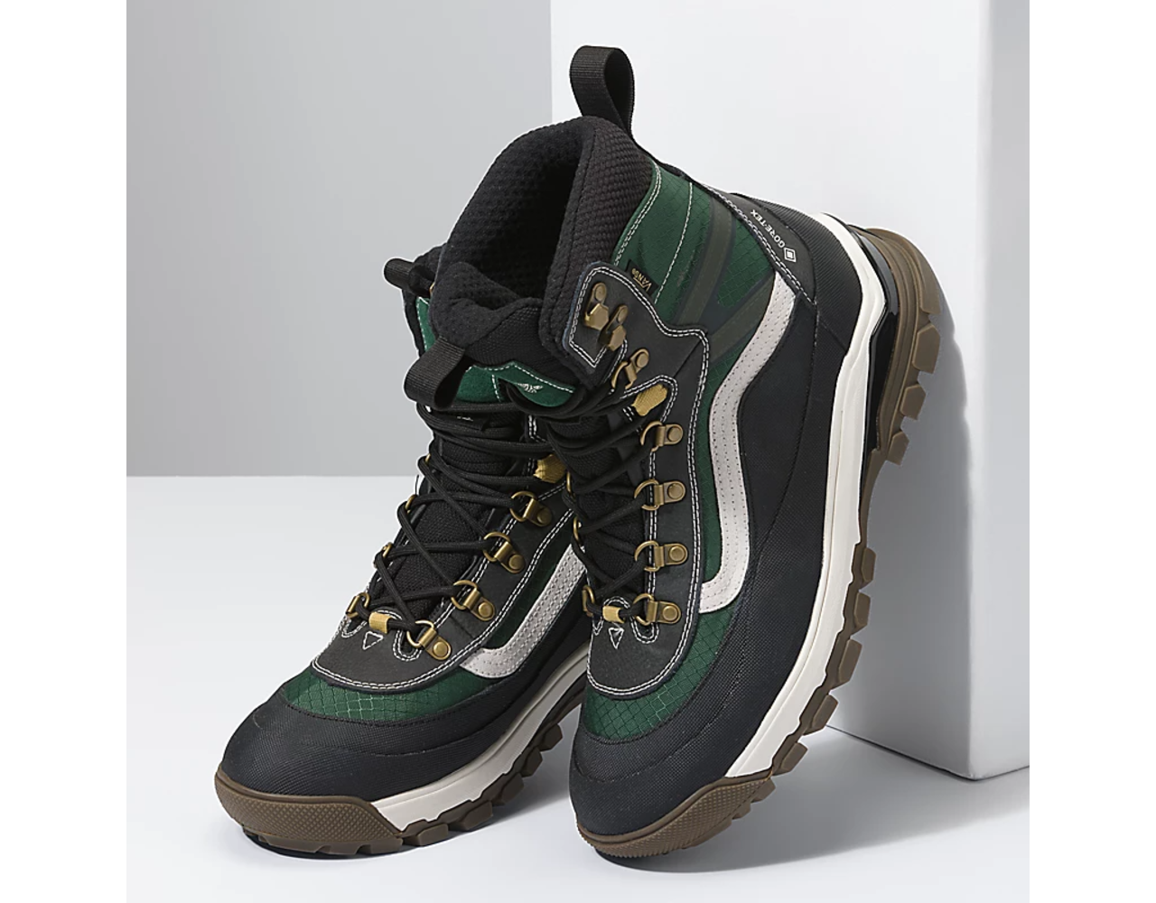 Vans Snow Kicker GoreTex MTE3 Arthur Longo Green / Black Behind the