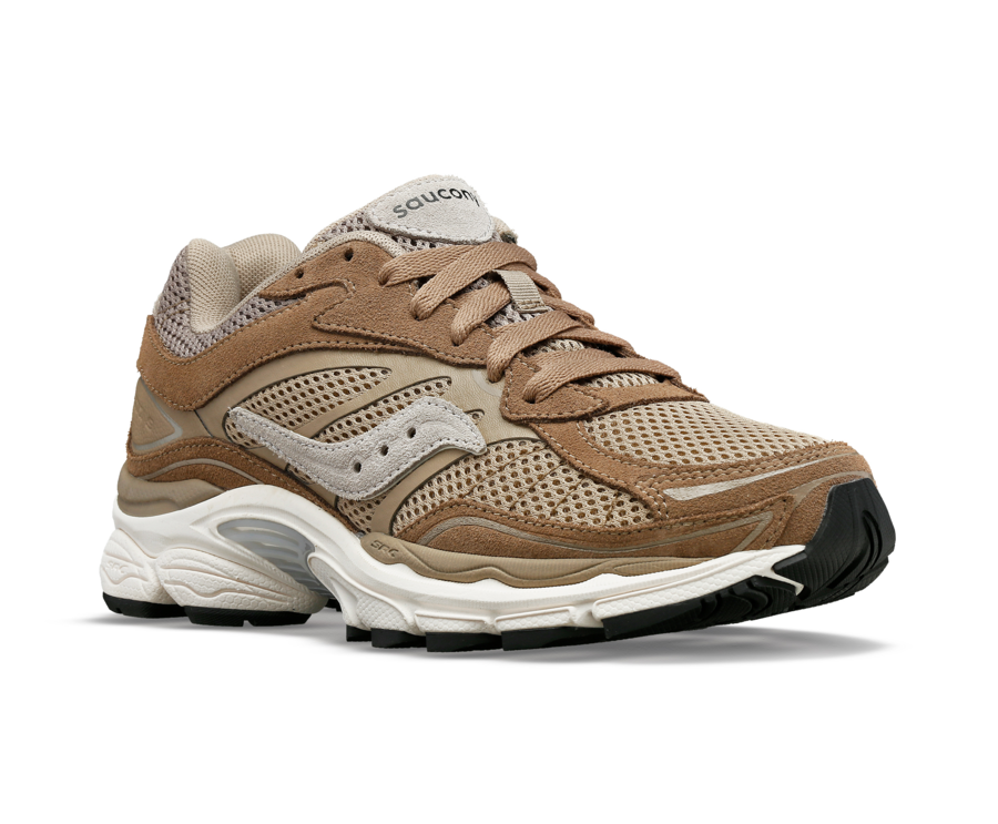Saucony Progrid Omni 9 Greige Behind the Pines