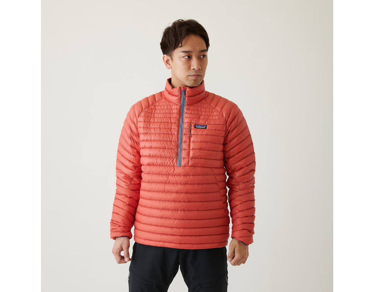 Patagonia M's Alplight Down Pullover Sumac Red | Behind The Patagonia M's Alplight Down Pullover Sumac Red | Behind The