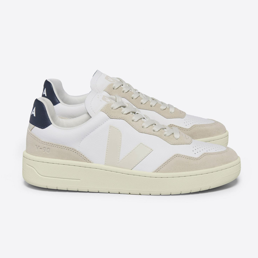 Veja V-90 Leather Extra White Pierre Nautico - Behind the Pines