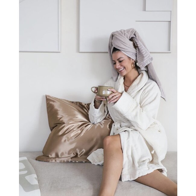 BEAUTY PILLOW 60x70 cm - Bronze