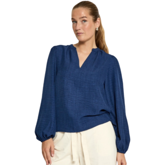 Peppercorn Kaitlyn Blouse - Black Iris Melange