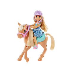 Puppe auf pferd