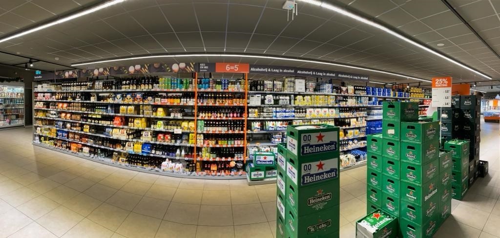 meters alcoholvrij bier in supermarkt