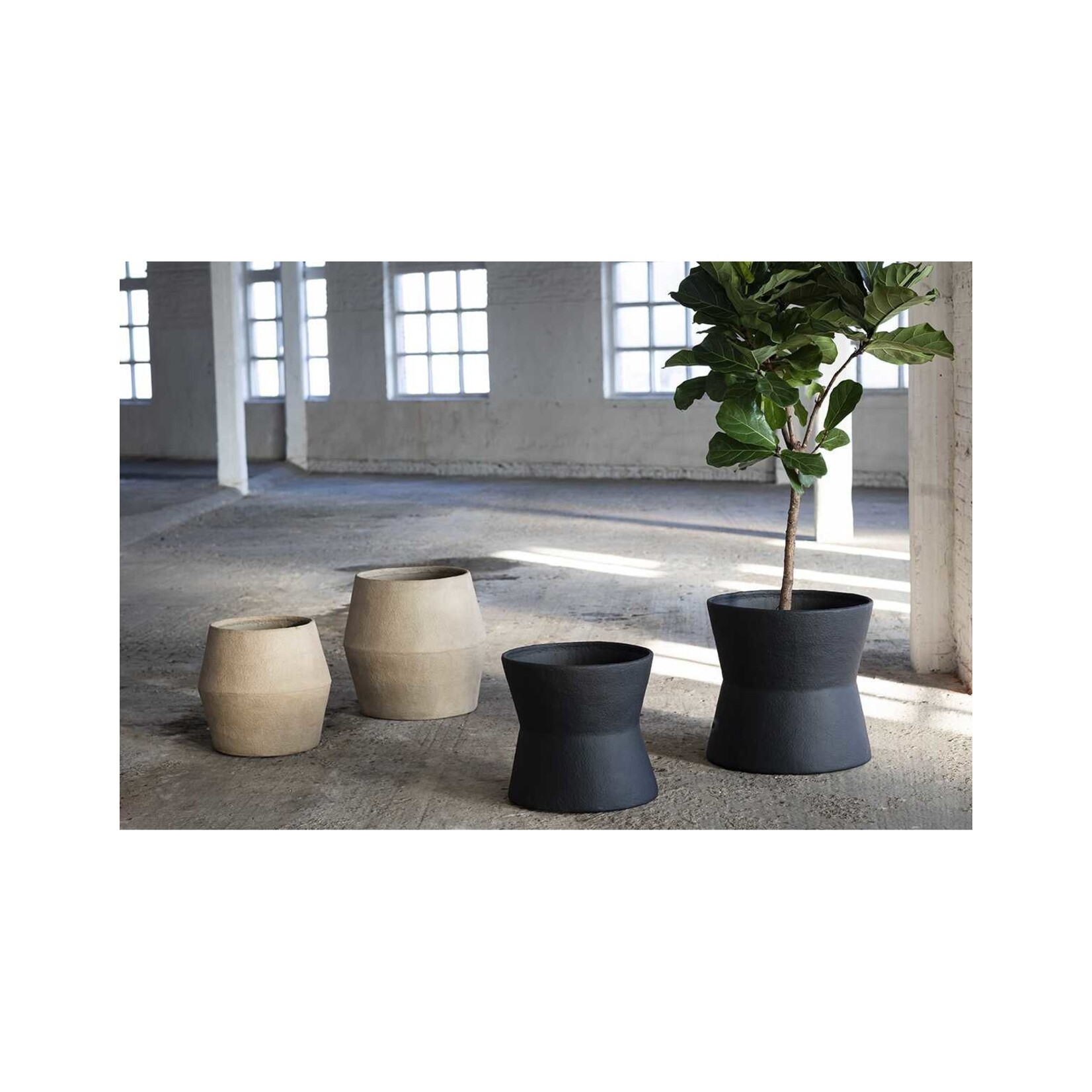 Serax Jardinière Construct Noire 50*50*48cm