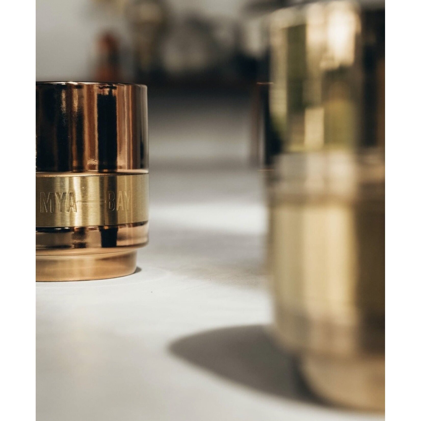 MYA BAY Gravé dans le Bronze