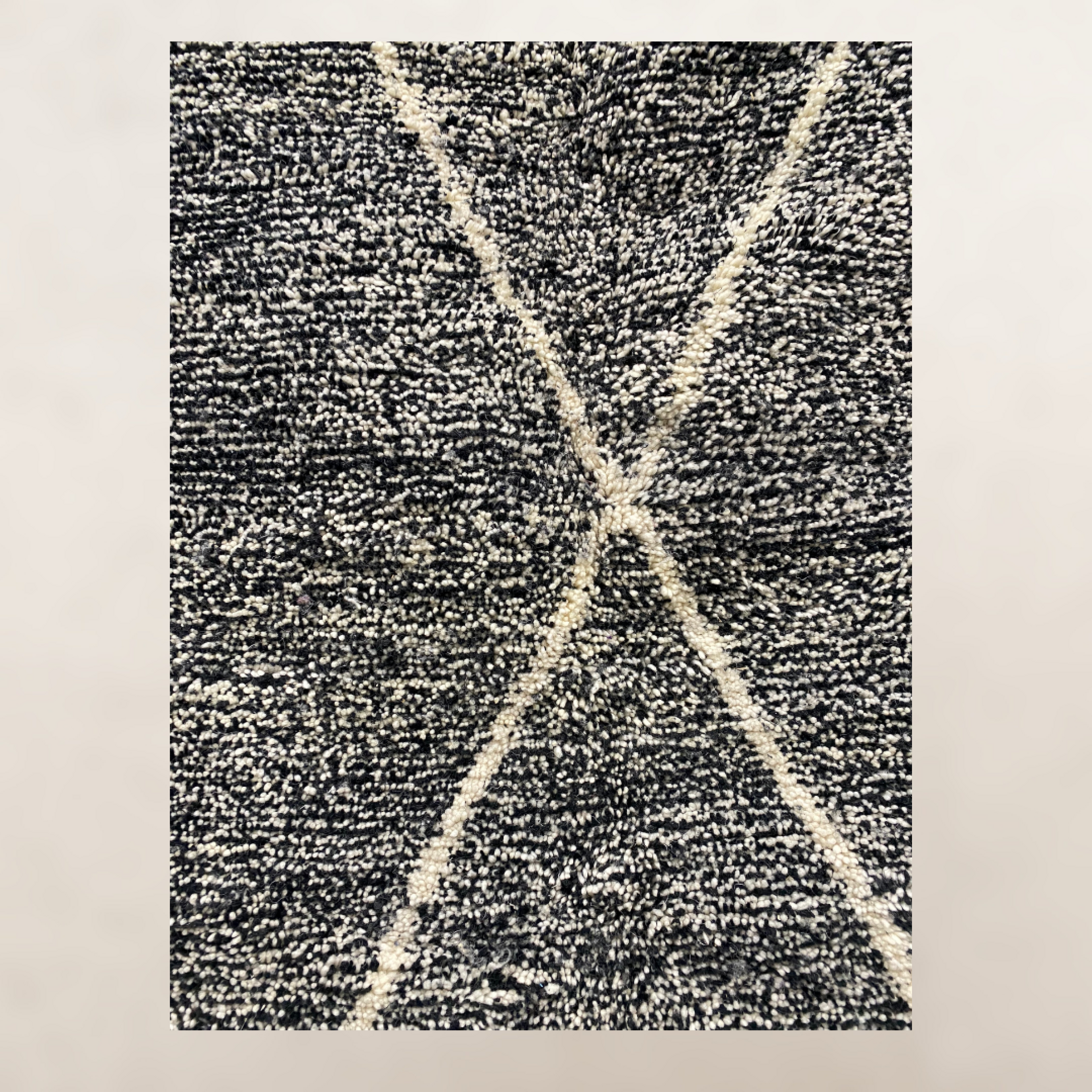 Bivouac Tapis Béni Ouarain Chiné Noir Crème Très grands Losanges 210*295 (325) cm