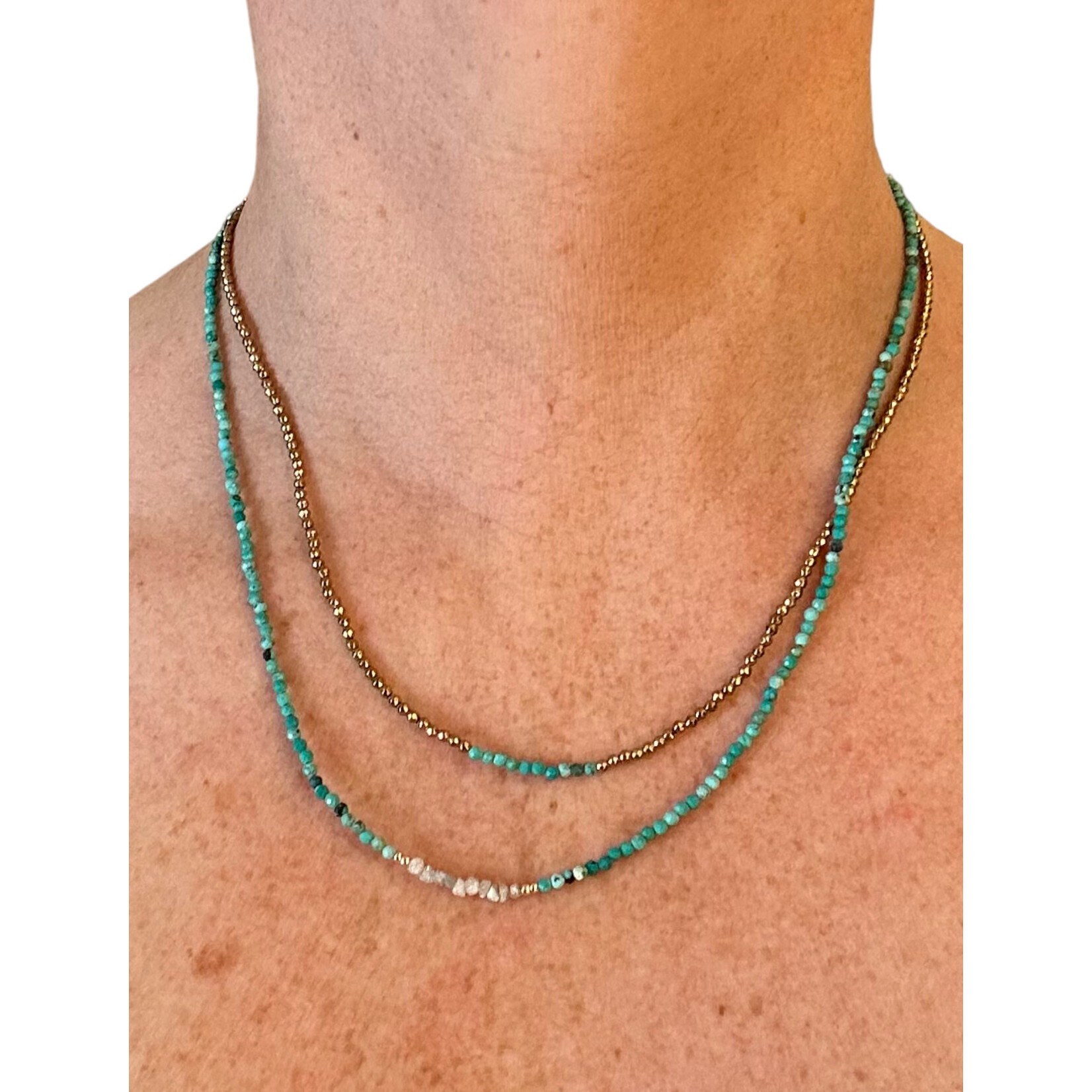 Scarlet et Lucien Collier Amélie Hématite et Turquoise