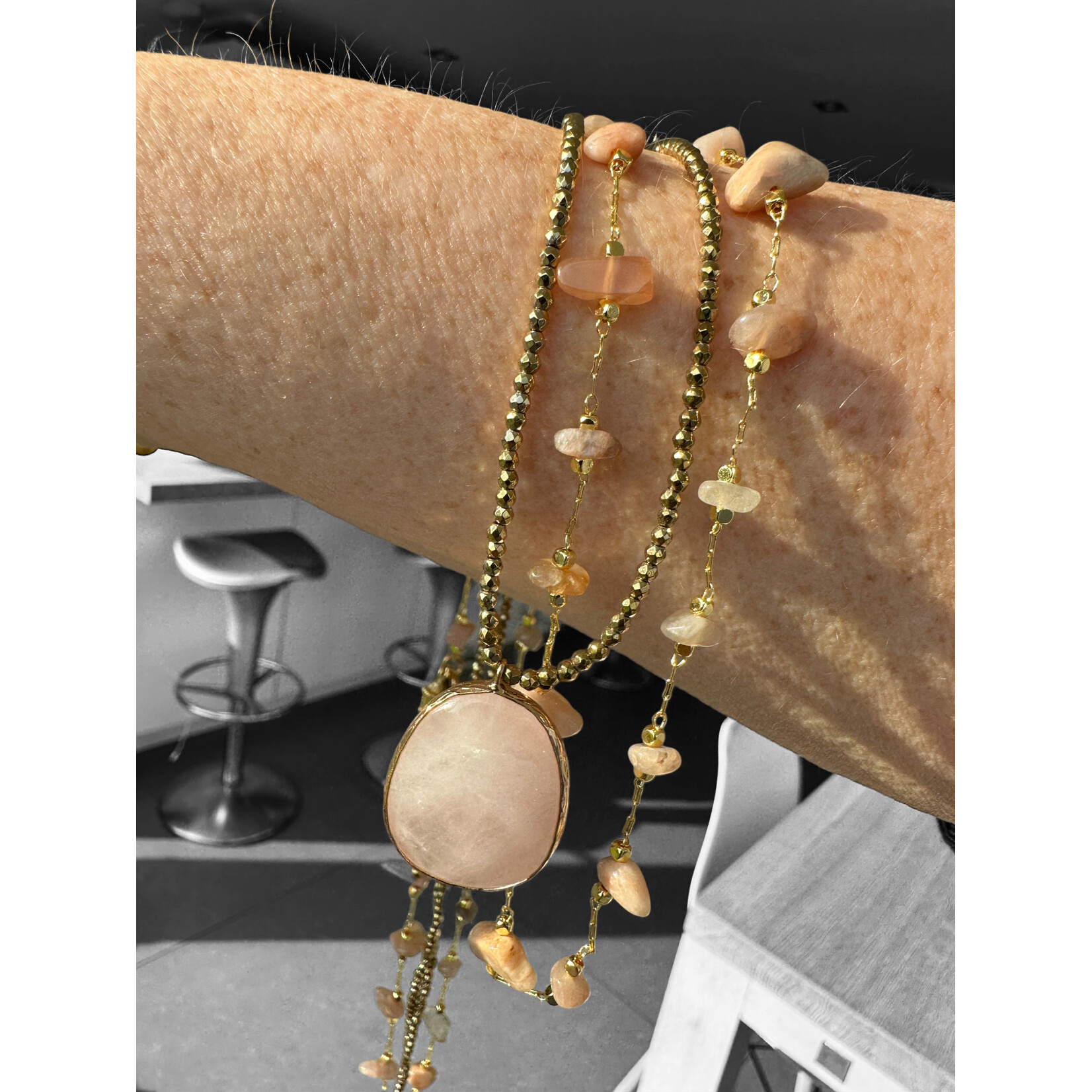 Scarlet et Lucien Sautoir Stella Plaqué Or et Quartz Rose