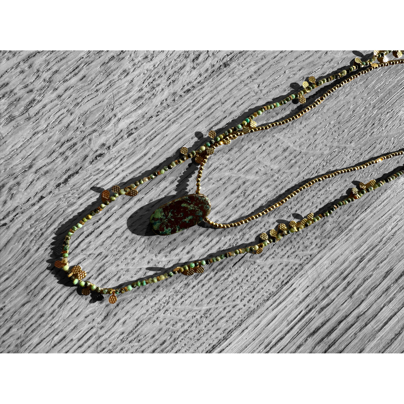 Scarlet et Lucien Sautoir Stone Hématites et Turquoise Africaine