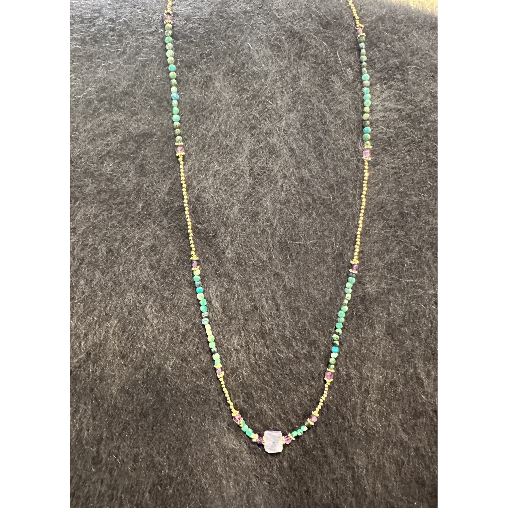 Scarlet et Lucien Sautoir Goa Malachite et Améthyste