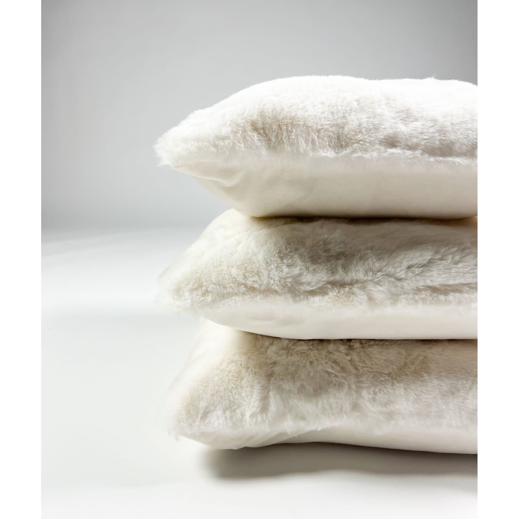 Bivouac Coussin Fourrure Snow White 45*45