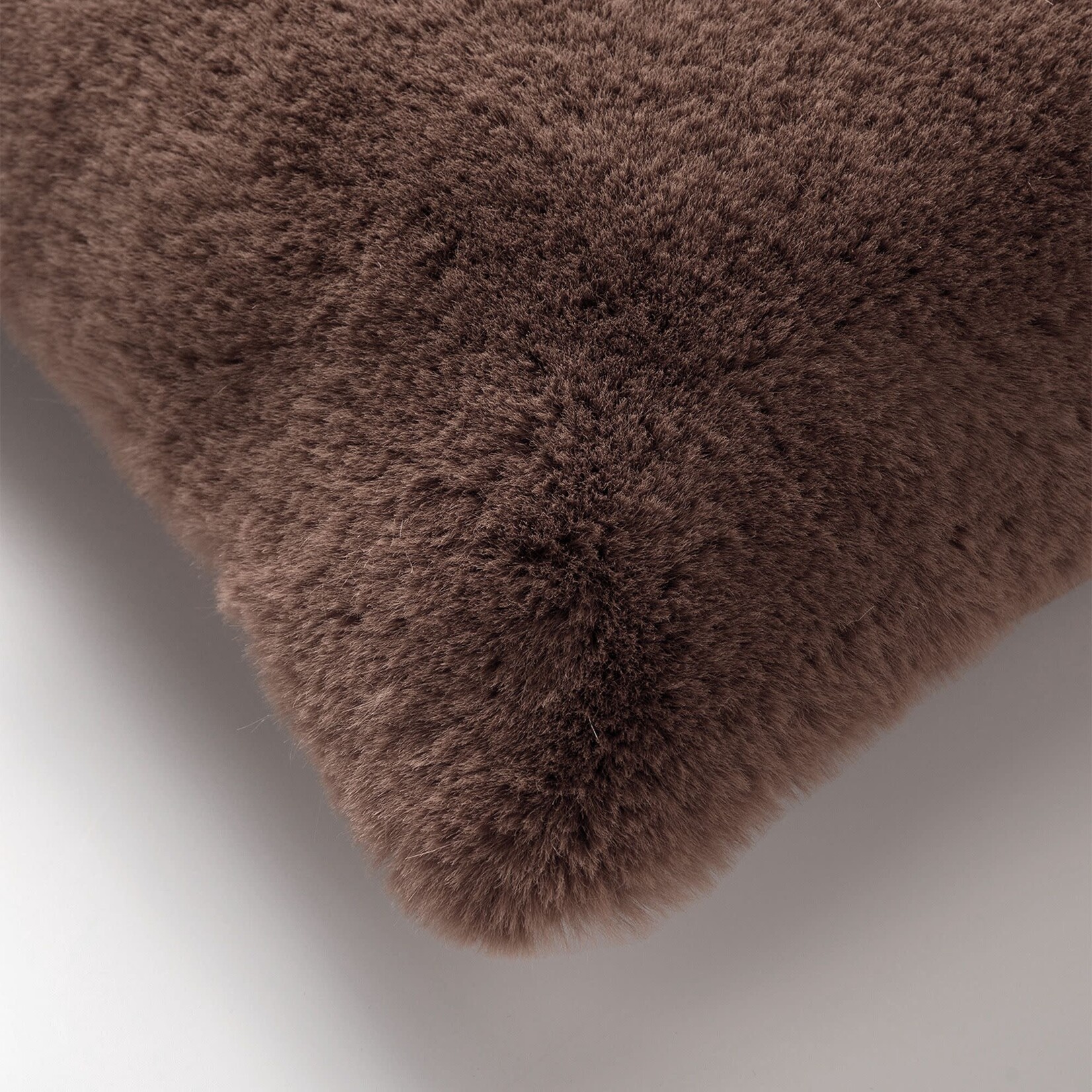 Bivouac Coussin Fourrure Chocolate 45*45