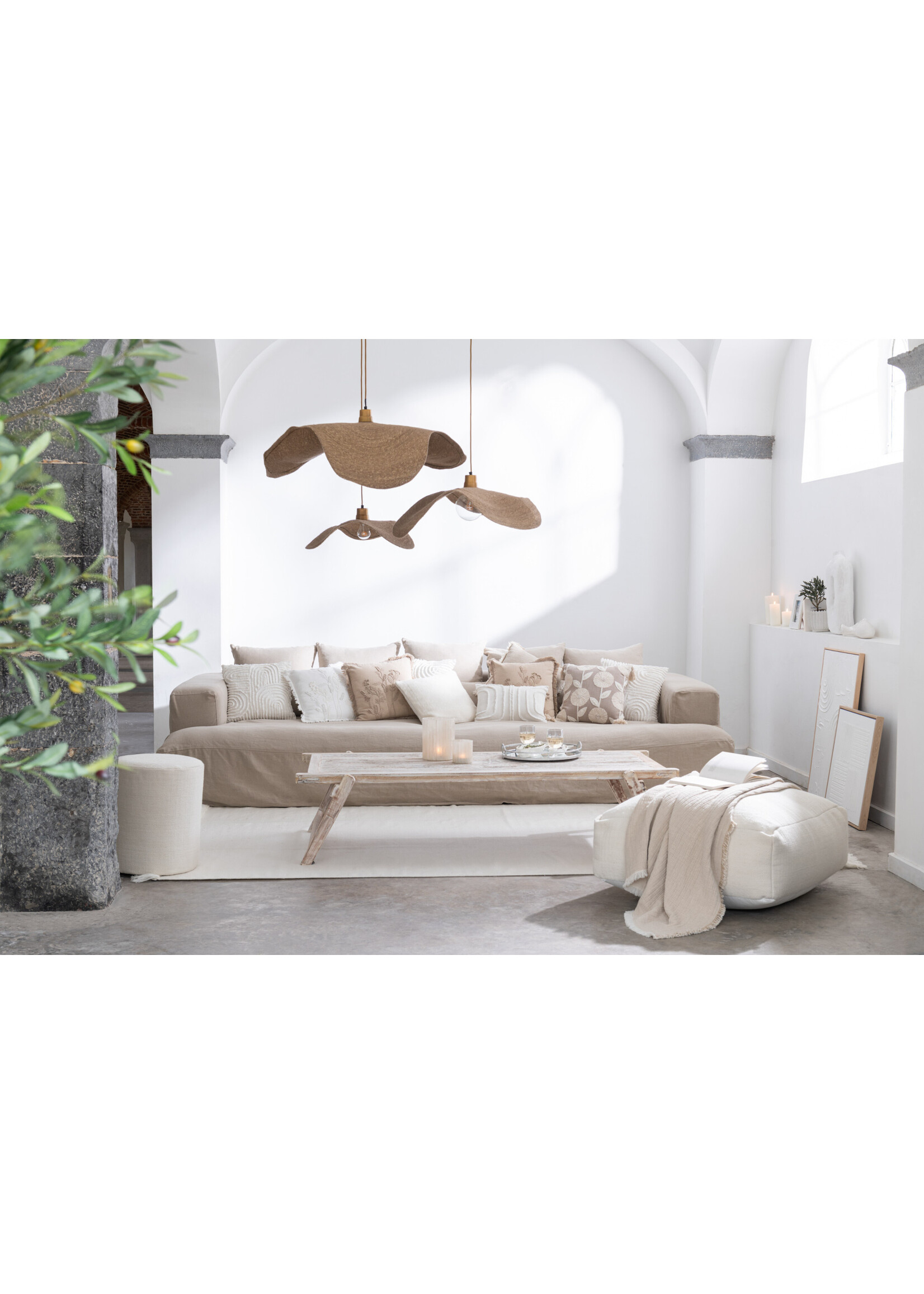 Coussin brodé Fleurs Blanc 52*52 cm