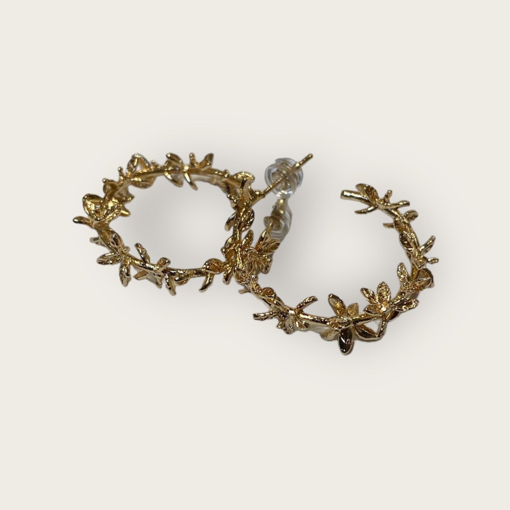 Boucles d’Oreille Créoles Fleurs (Paire)