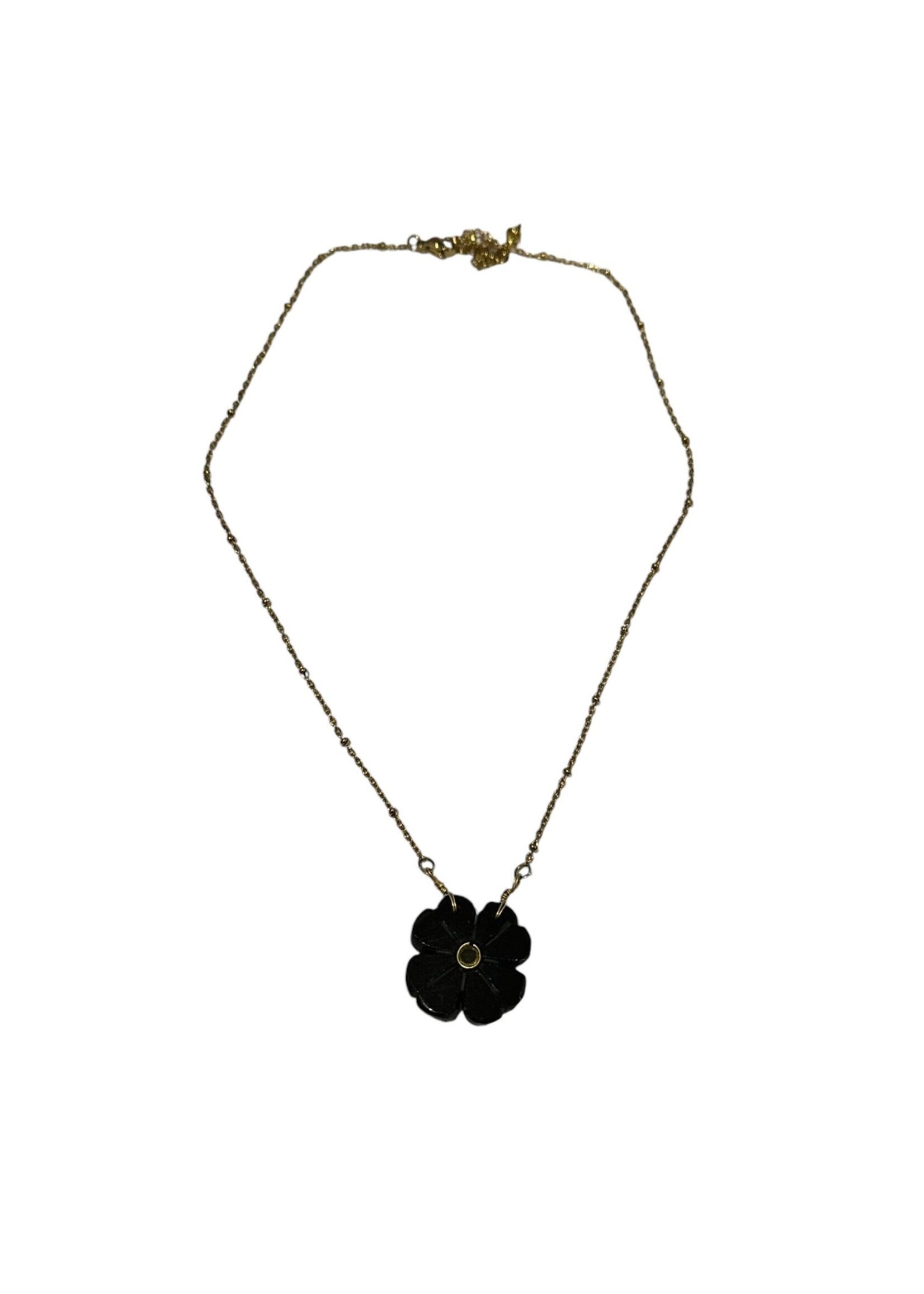 Scarlet et Lucien Collier Flower Chaîne et Onyx