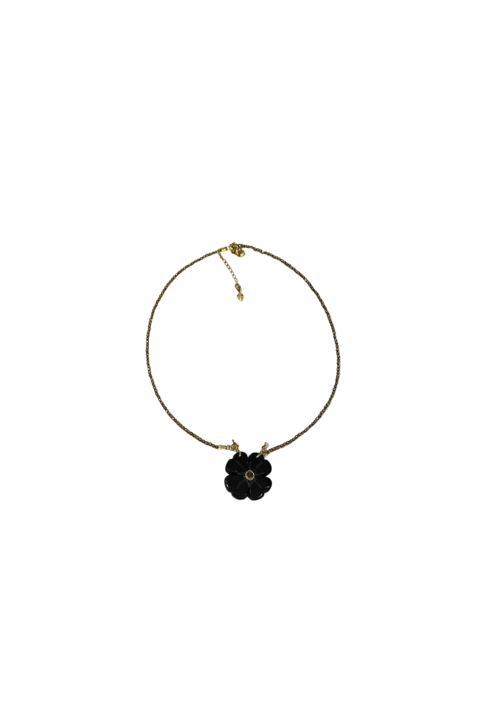 Scarlet et Lucien Collier Flower Hématite et Onyx