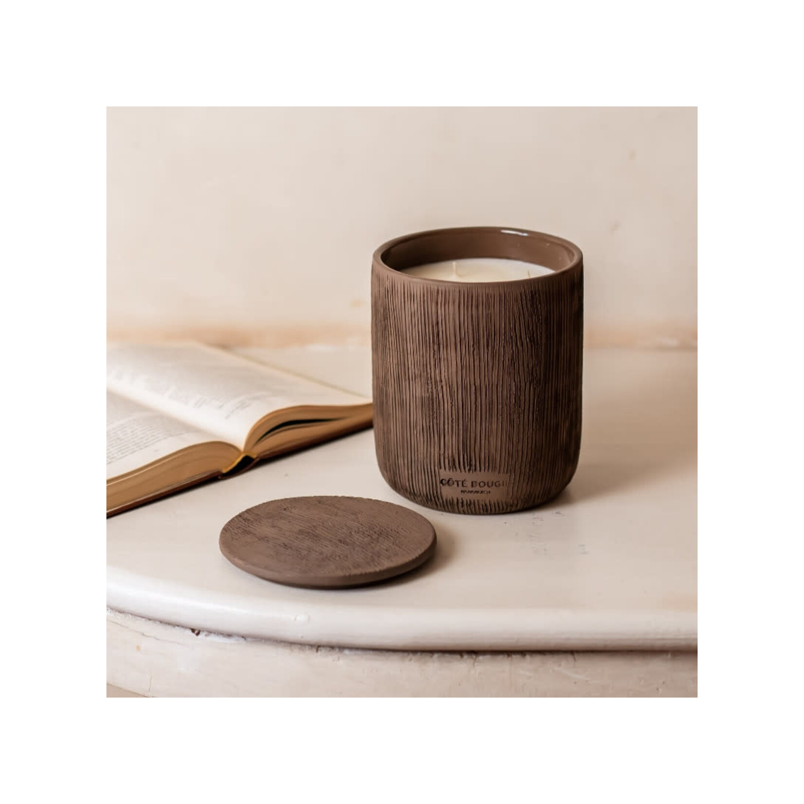 Côté Bougie Bougie Tamila Cuir Obscur