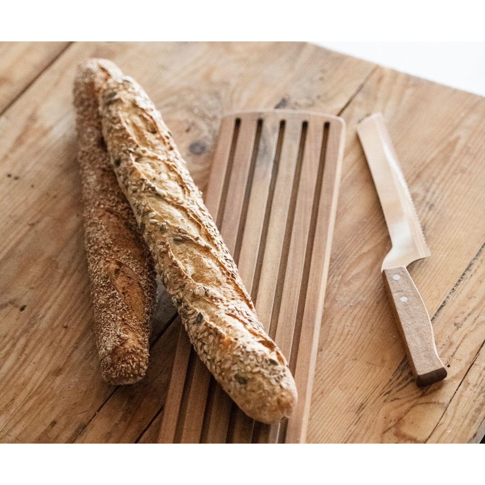 Andrea House Planche à Découper et Couteau à Pain