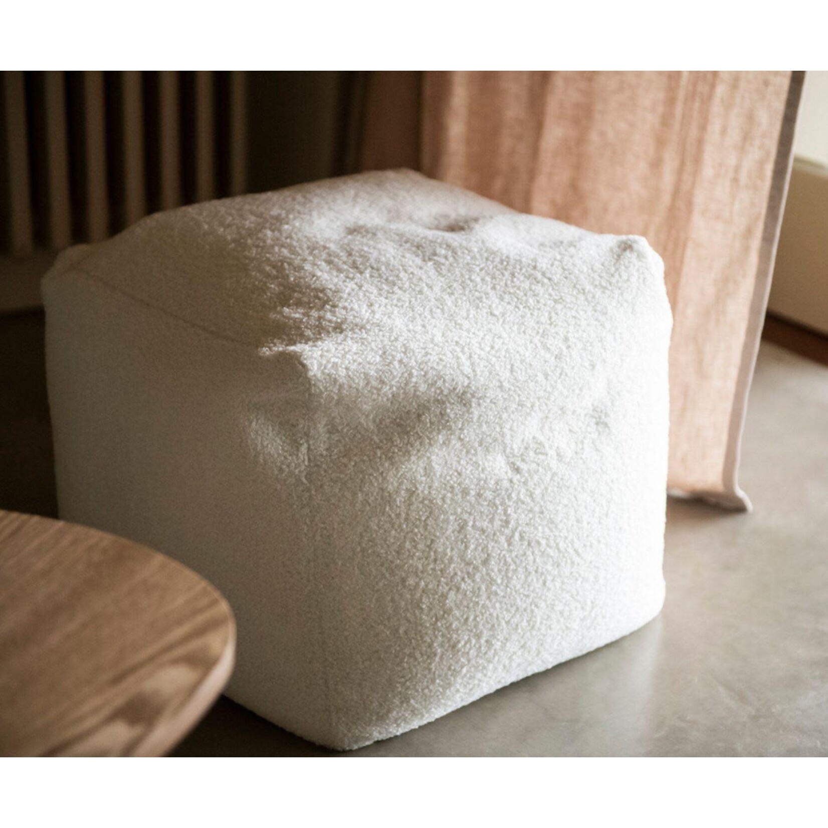 Andrea House Pouf Bouclé Blanc 50*50*40 cm Déhoussable Lavable
