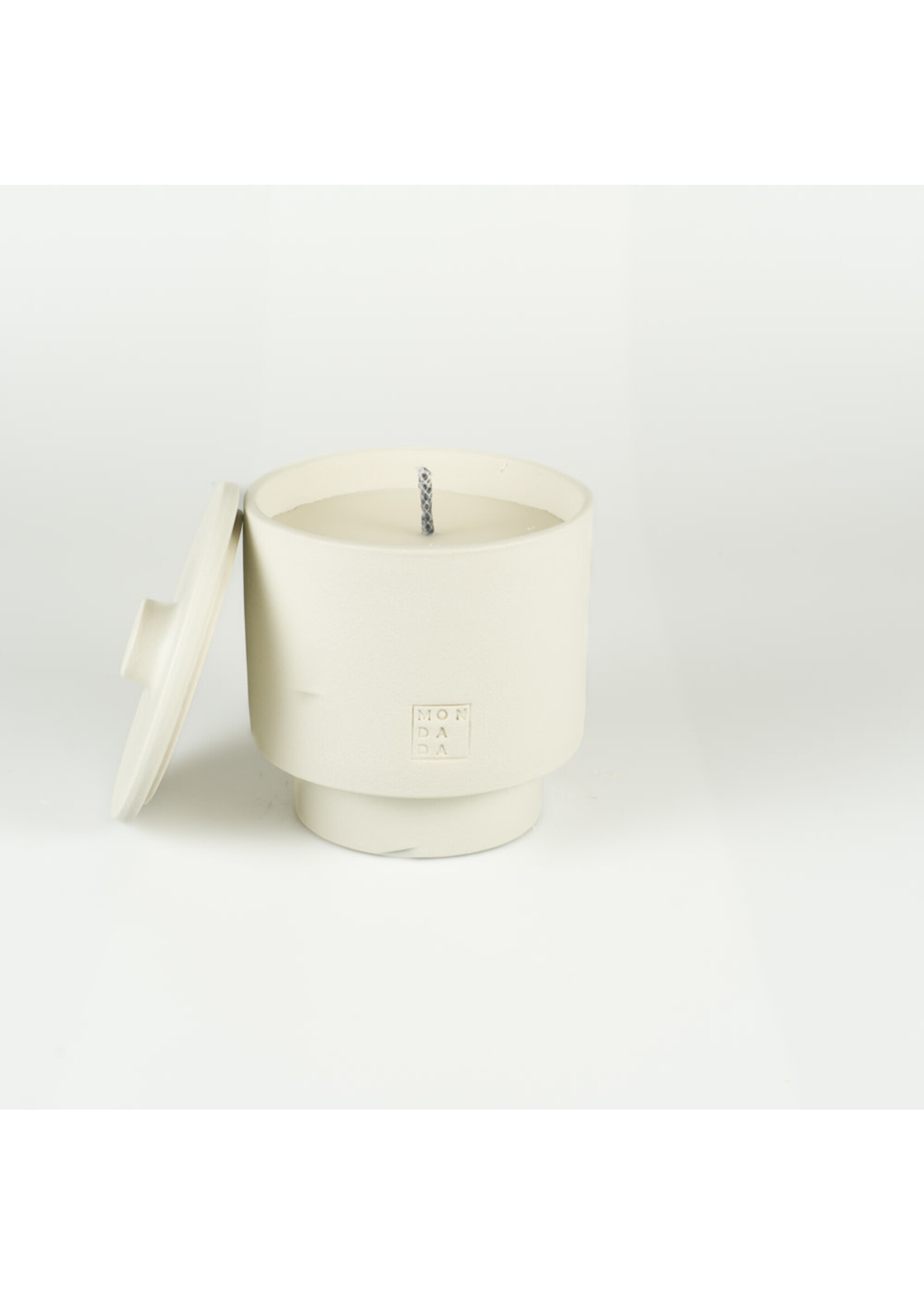 Mon Dada Mon Dada Bougie Outdoor June Dover One + couvercle